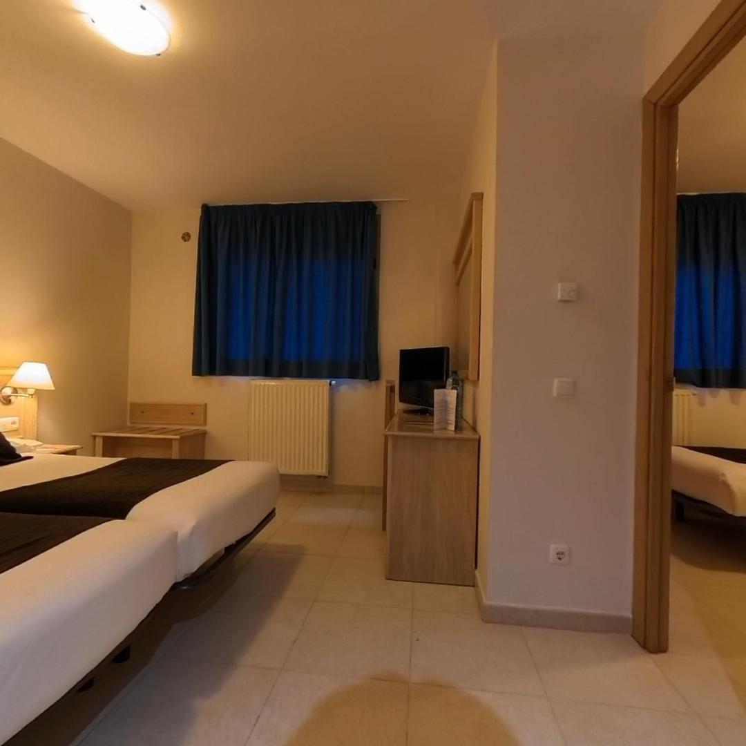Hotel Cubil Pas De La Casa Eksteriør bilde
