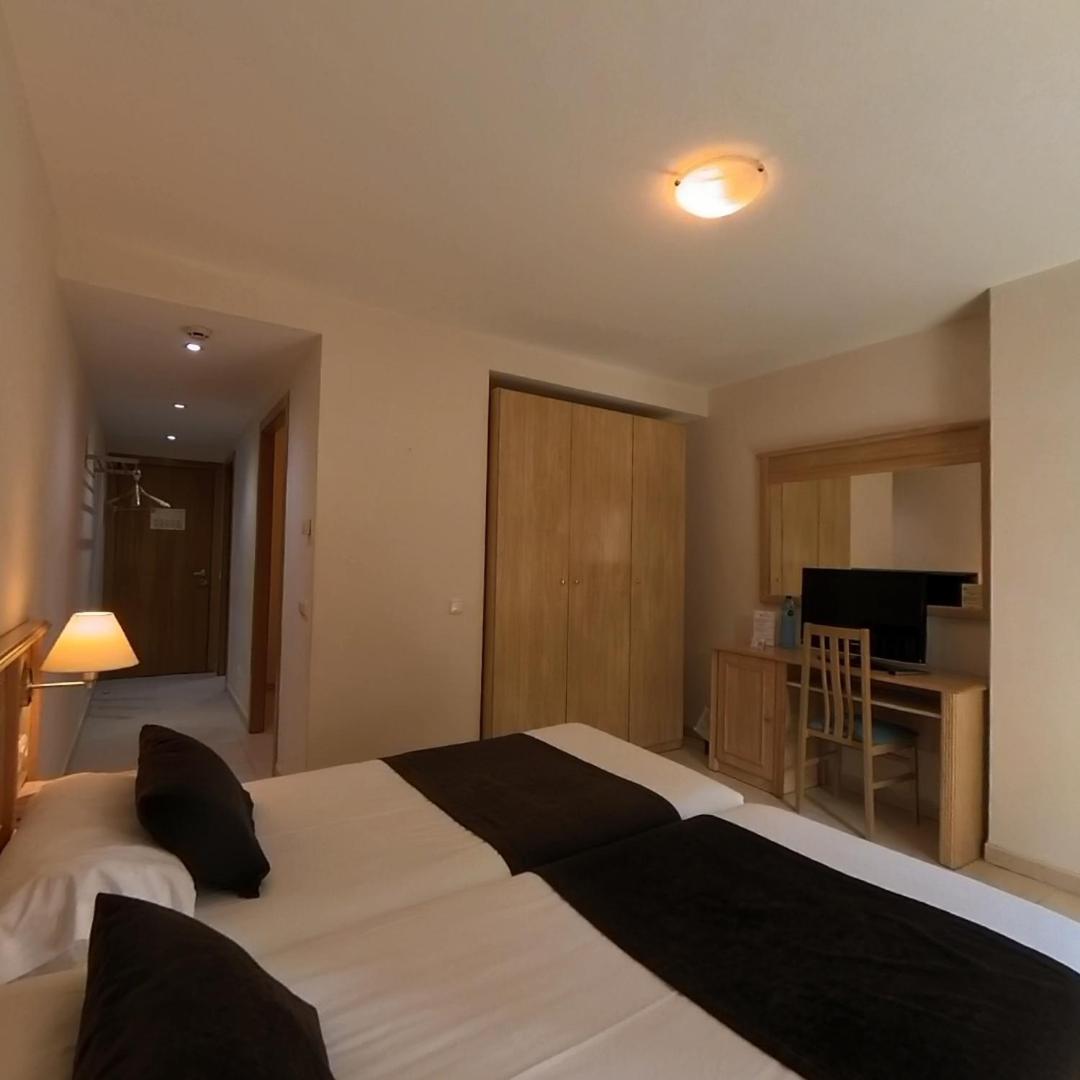 Hotel Cubil Pas De La Casa Eksteriør bilde